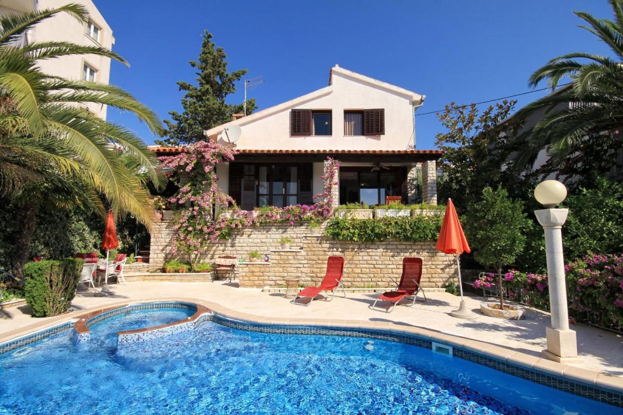 Seaside House With A Swimming Pool Seget Vranjica, Trogir - 4329ヴィラ エクステリア 写真